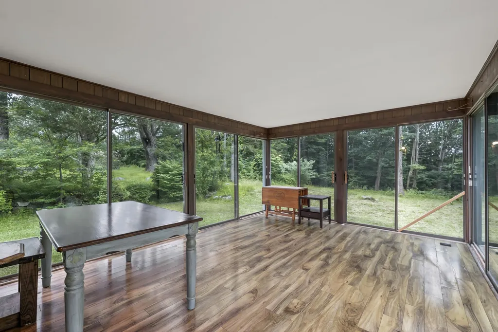 4 Hoitt Drive Durham NH 03824