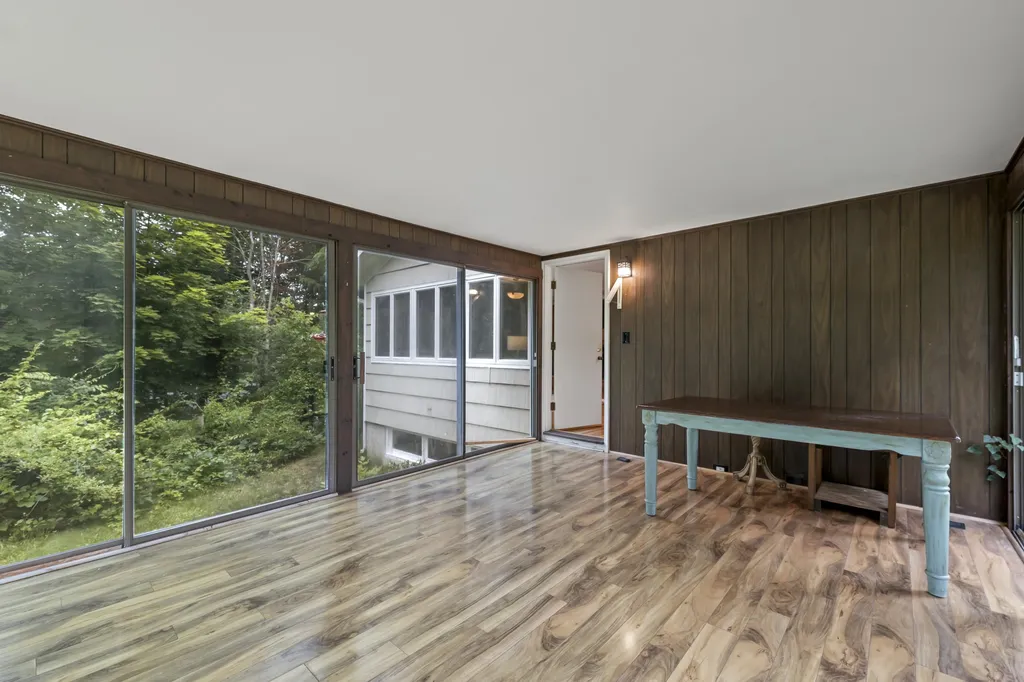 4 Hoitt Drive Durham NH 03824