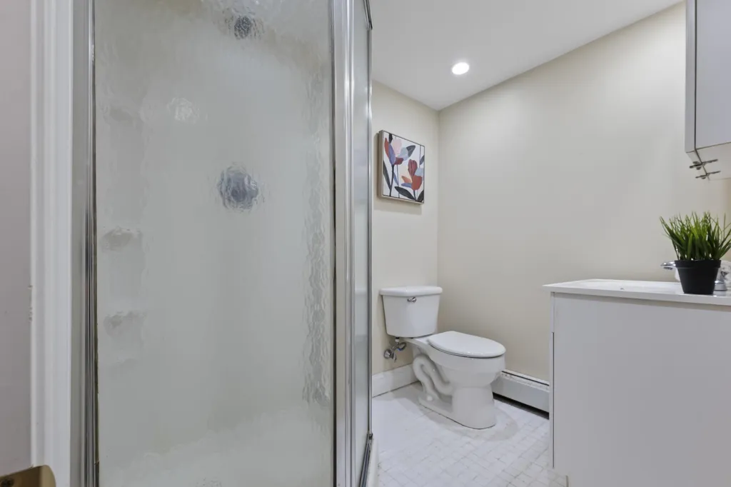 4 Hoitt Drive Durham NH 03824