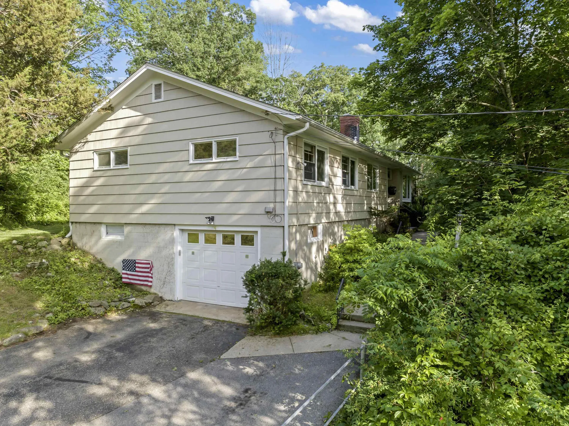 4 Hoitt Drive Durham NH 03824
