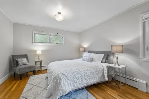 4 Hoitt Drive Durham NH 03824