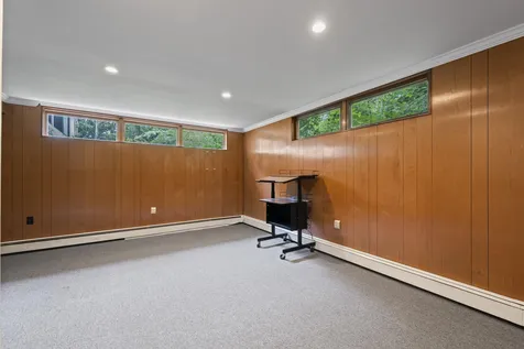 4 Hoitt Drive Durham NH 03824