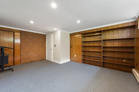 4 Hoitt Drive Durham NH 03824