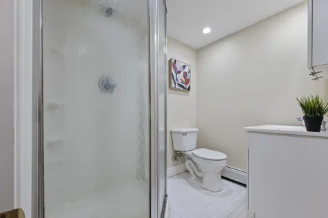 4 Hoitt Drive Durham NH 03824