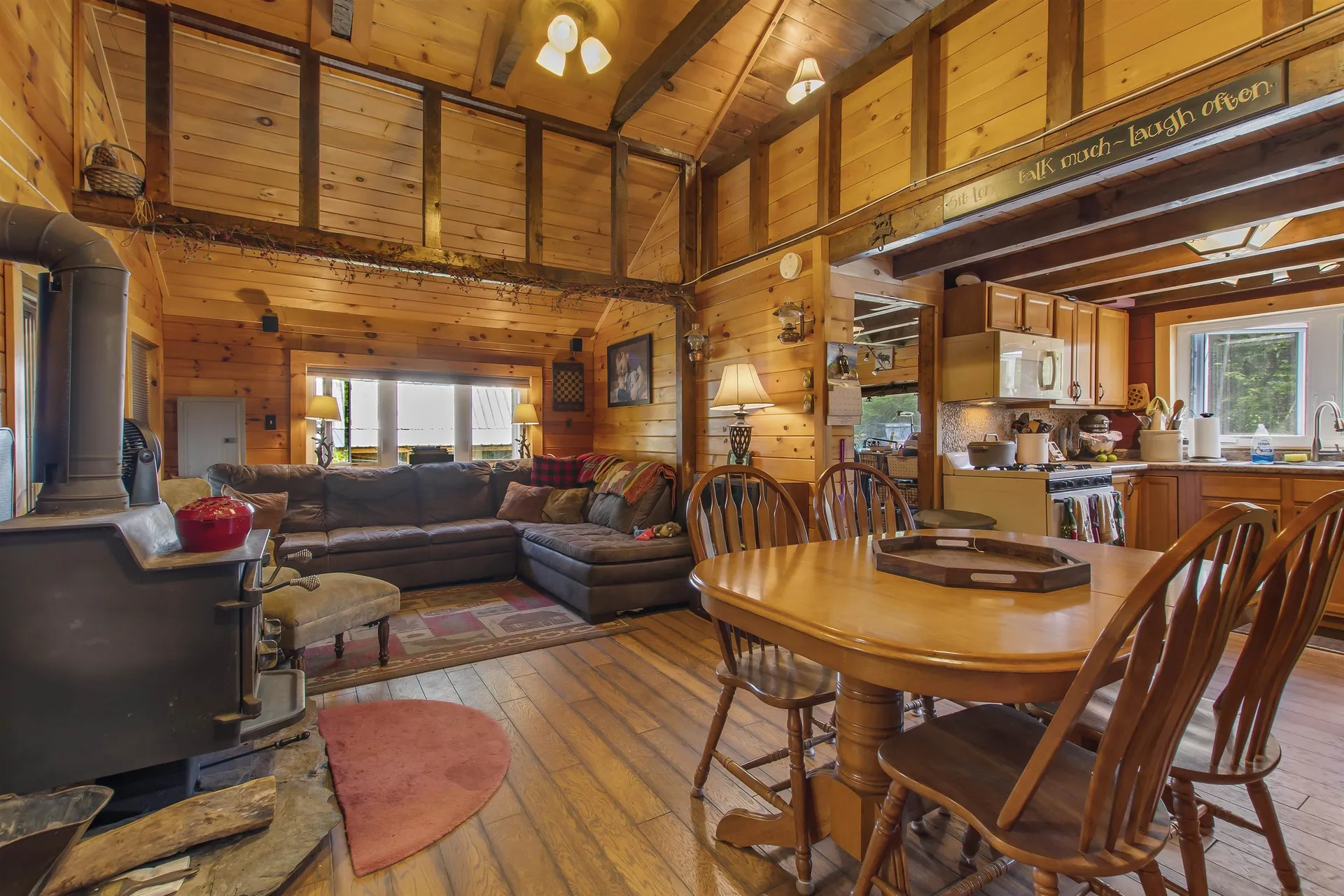 21 Stevens Road Pittsburg NH 03592