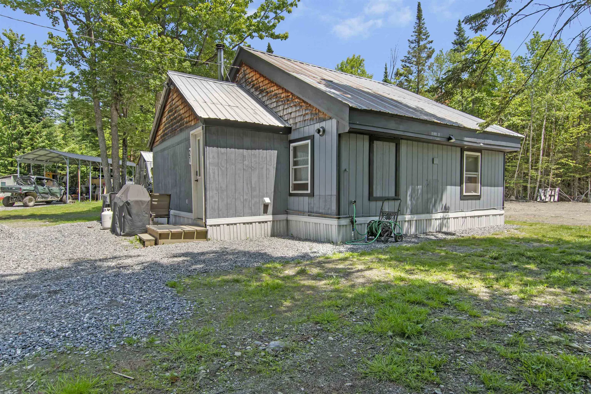 21 Stevens Road Pittsburg NH 03592