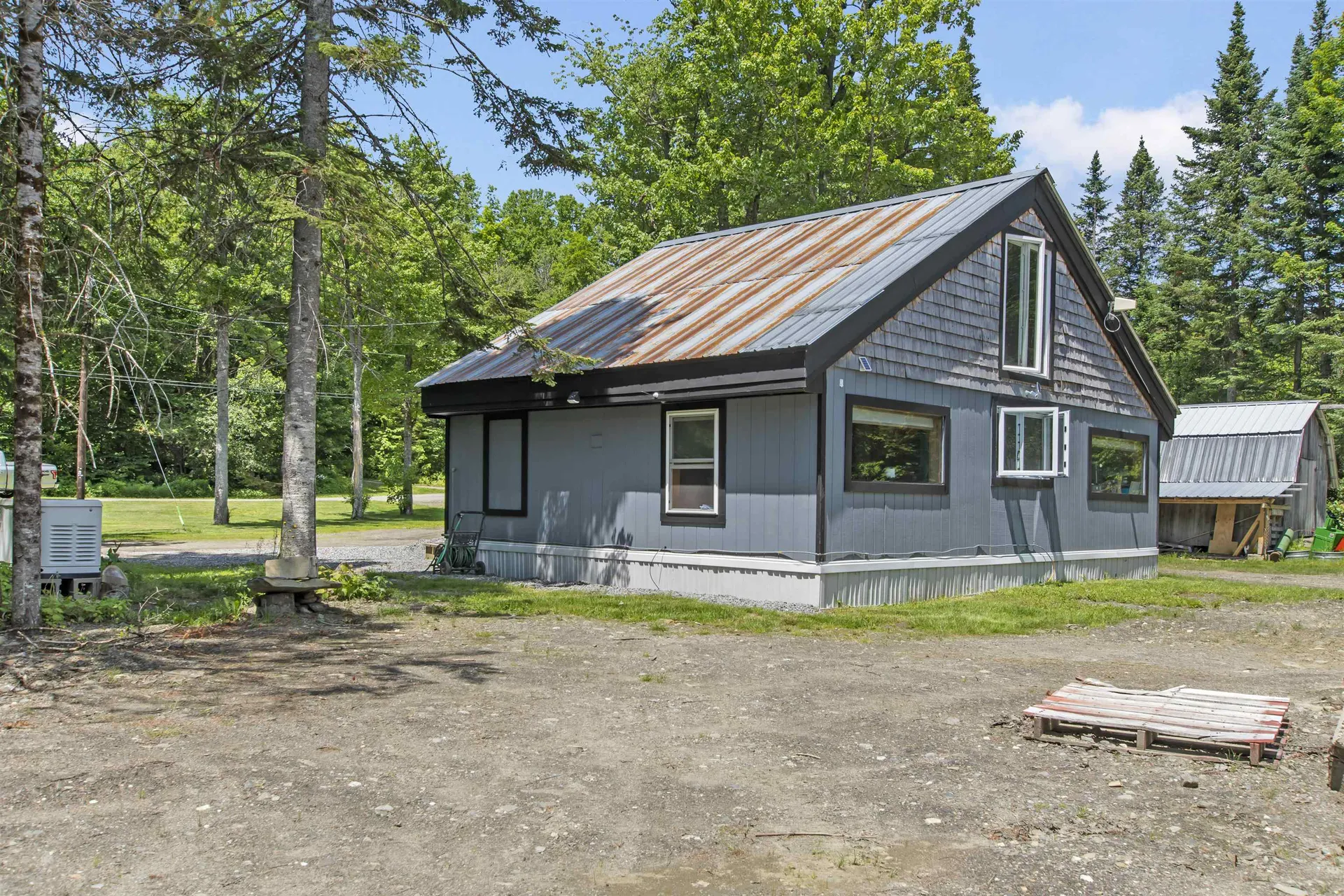 21 Stevens Road Pittsburg NH 03592