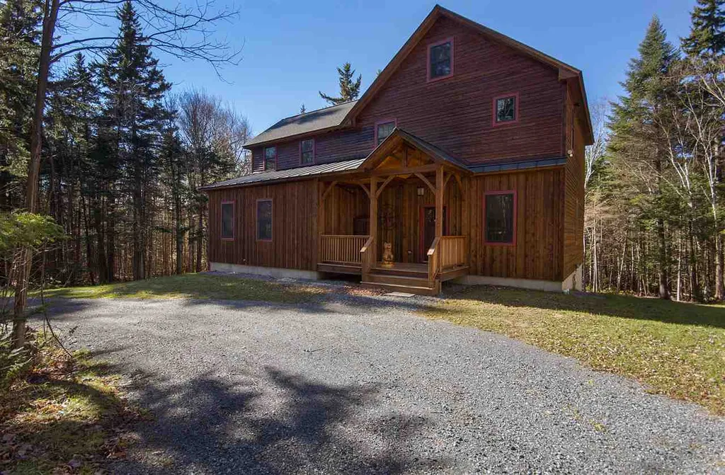 11 East Village Circle Wilmington VT 05363