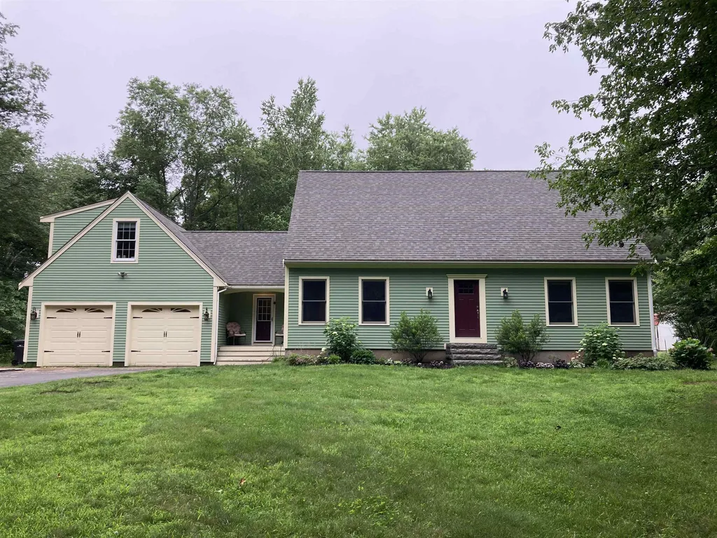 151 Giles Road East Kingston NH 03827
