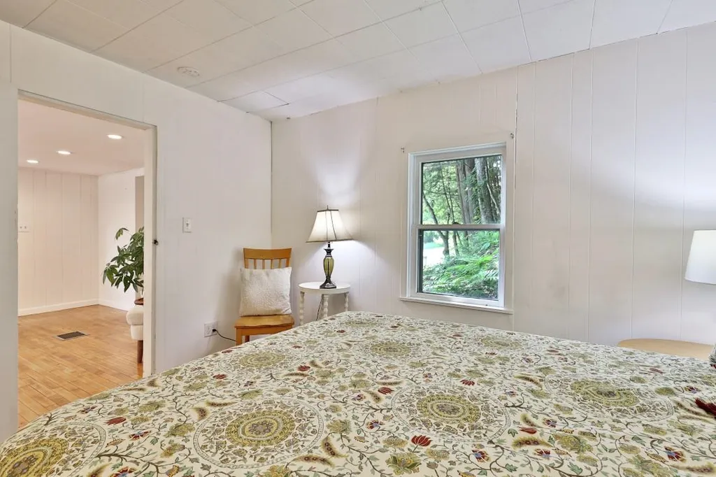 1880 South Road Woodstock VT 05091