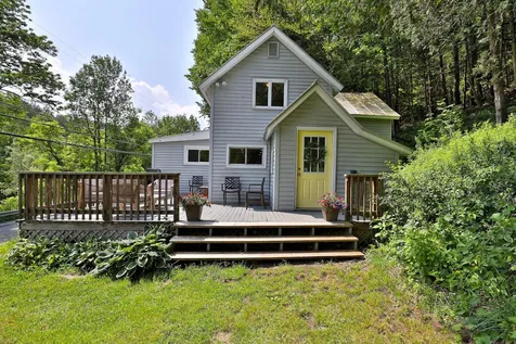 1880 South Road Woodstock VT 05091