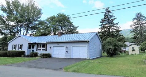 5 Orion Avenue Ludlow VT 05149