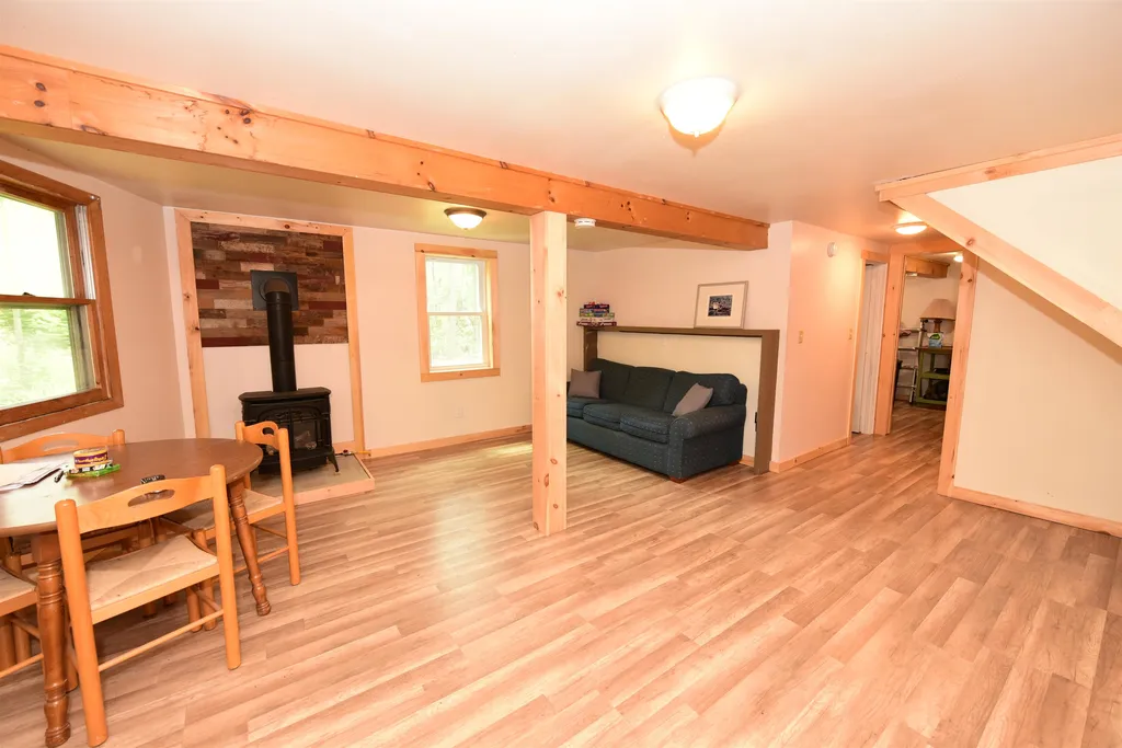 28 Green Circle Haverhill NH 03785