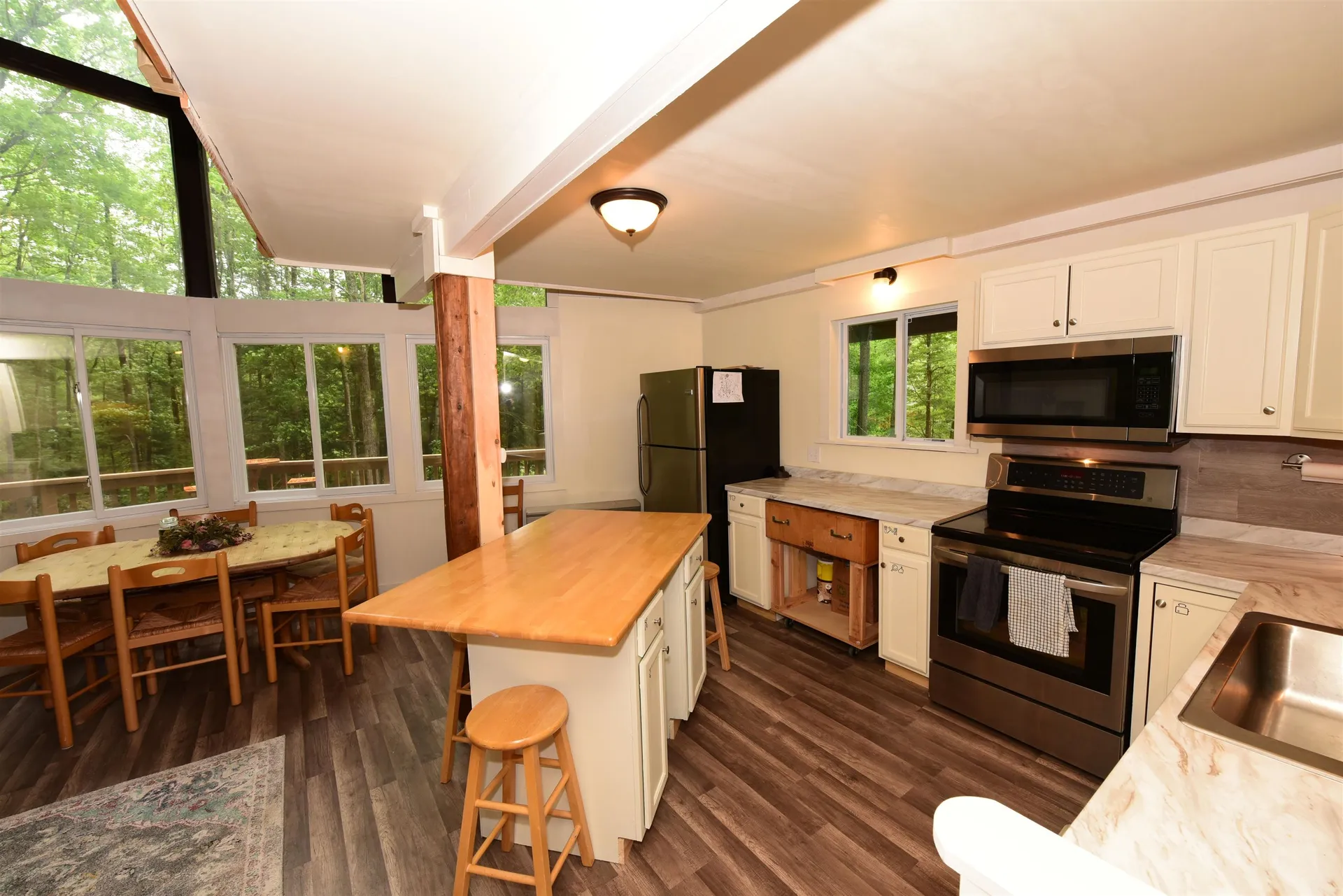 28 Green Circle Haverhill NH 03785