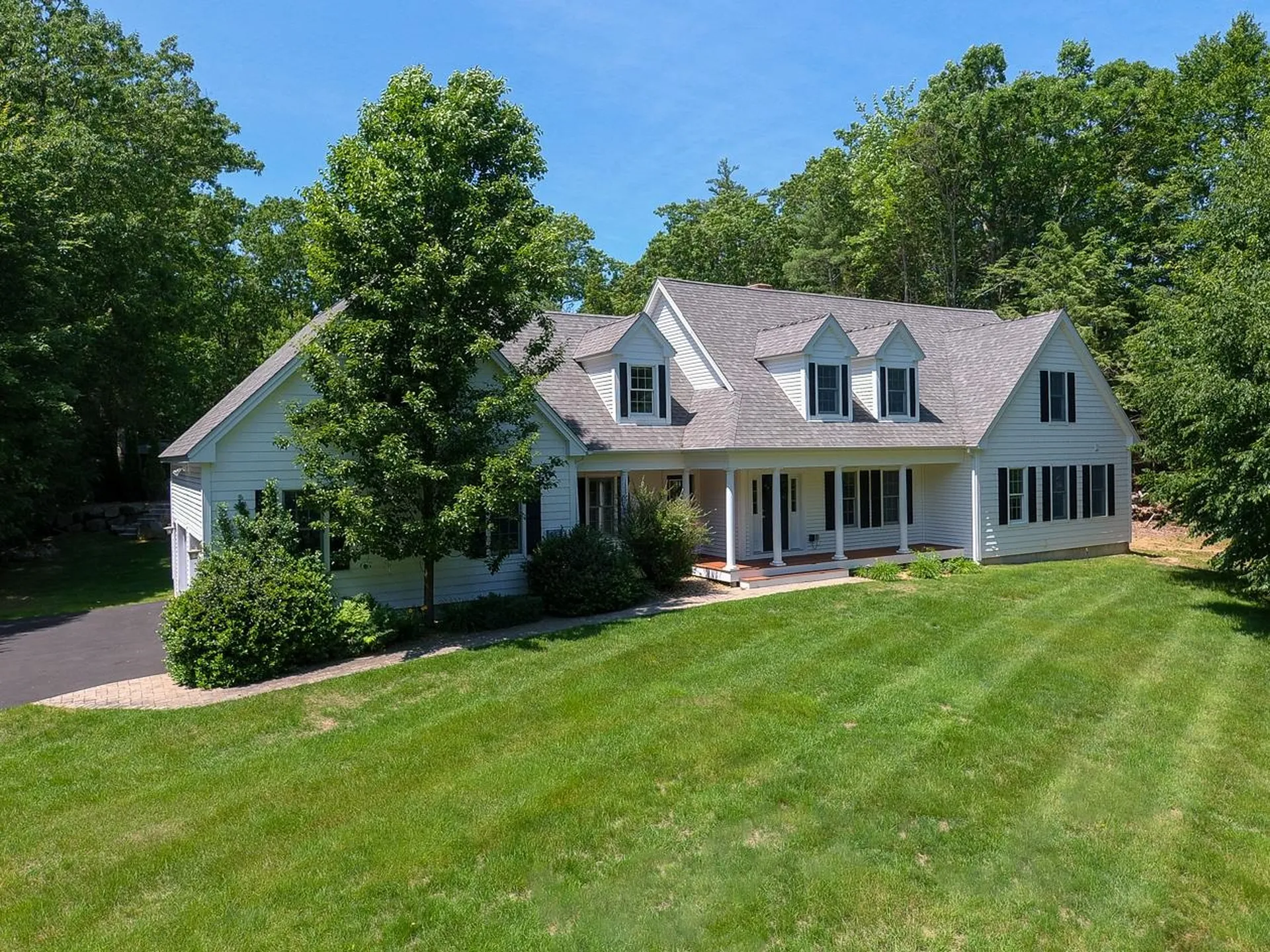 77 Mohawk Lane Brentwood NH 03833