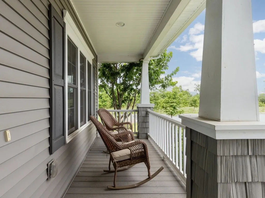 12 Sommerfield Avenue South Burlington VT 05403