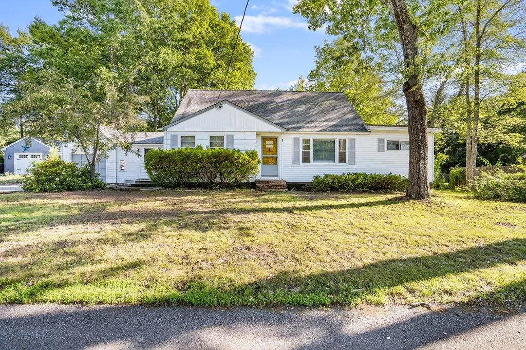 449 Salmon Falls Road Rochester NH 03868