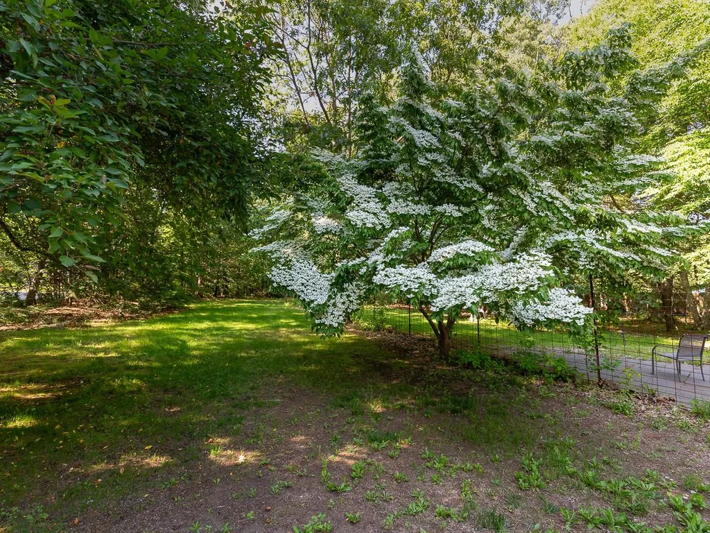 35 Old Gordon Road Brentwood NH 03833