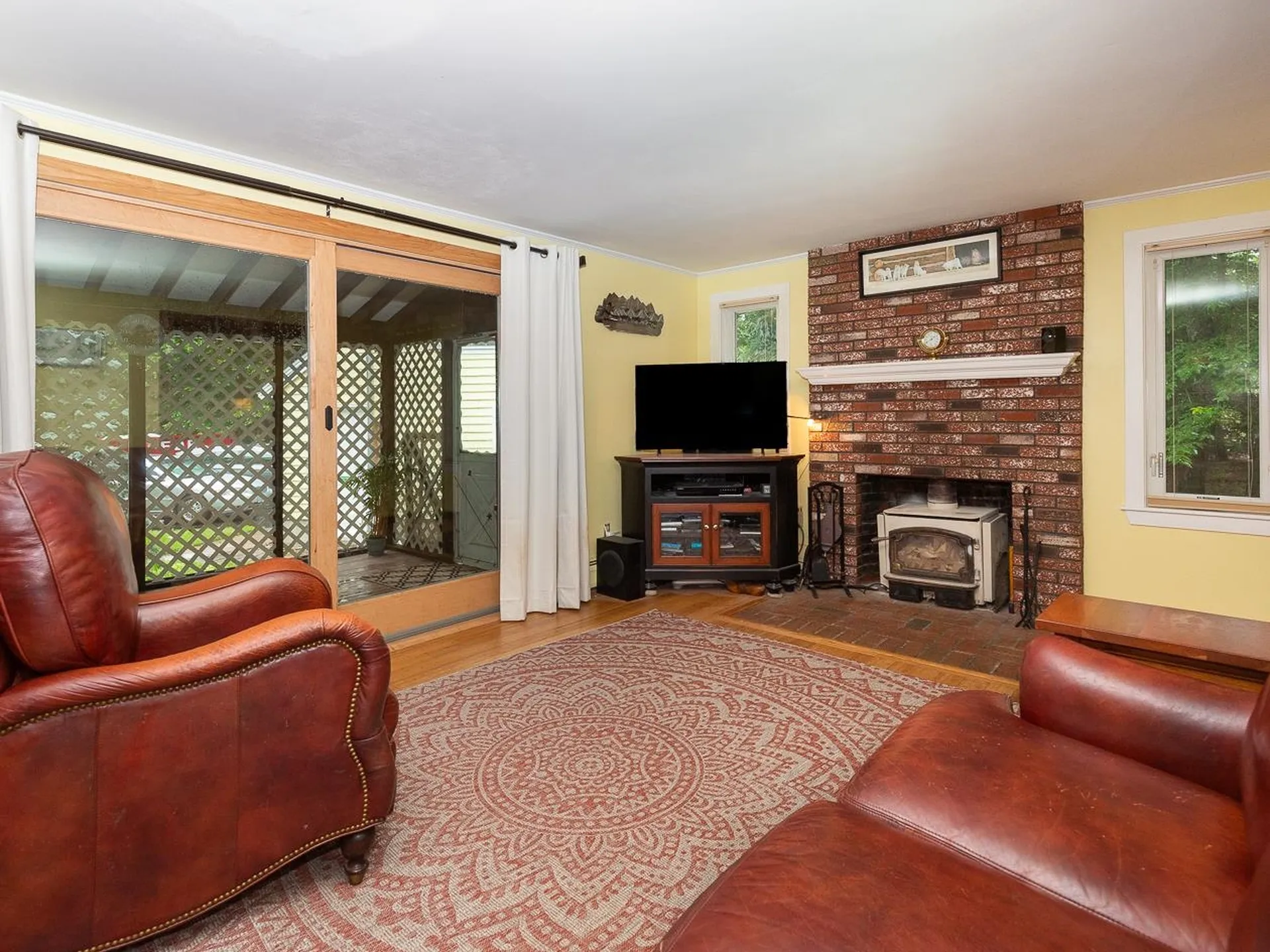 35 Old Gordon Road Brentwood NH 03833