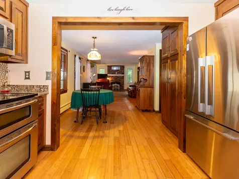 35 Old Gordon Road Brentwood NH 03833