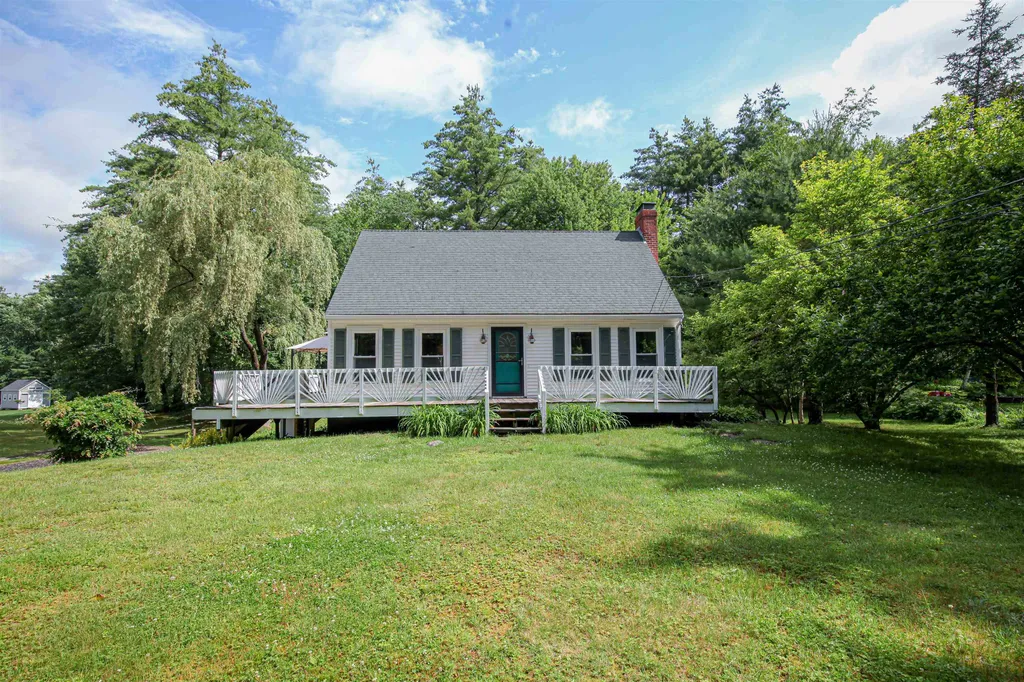 178 Warner Hill Road Derry NH 03038