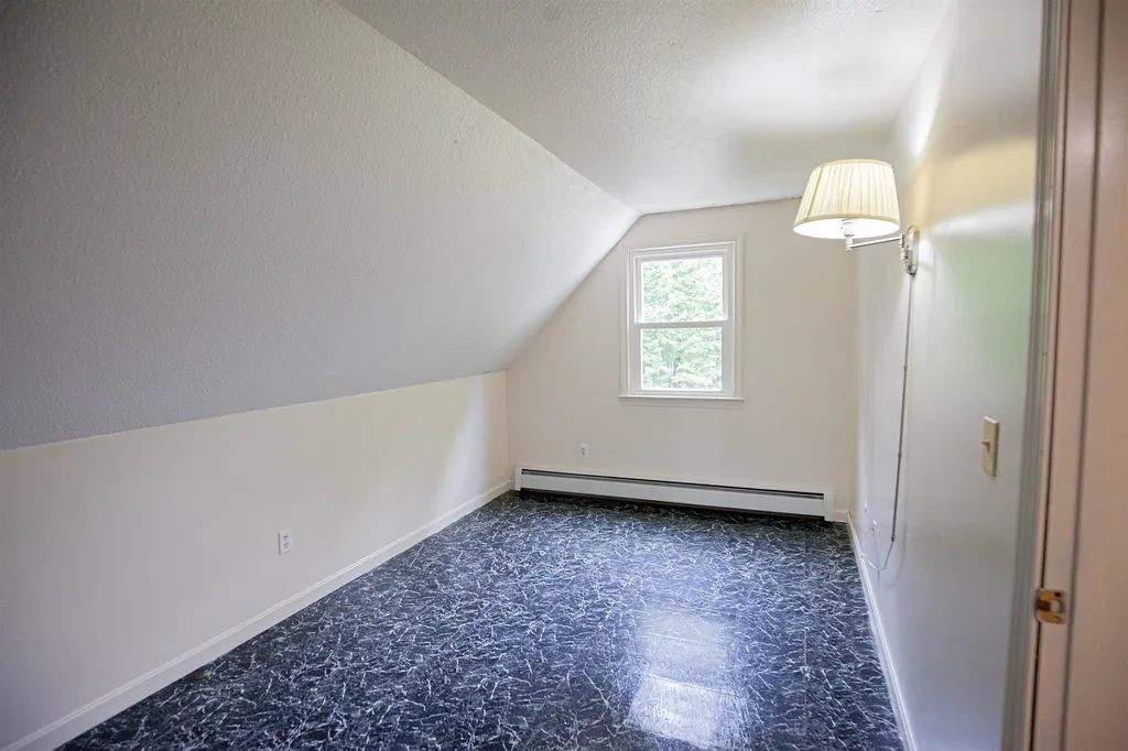 178 Warner Hill Road Derry NH 03038