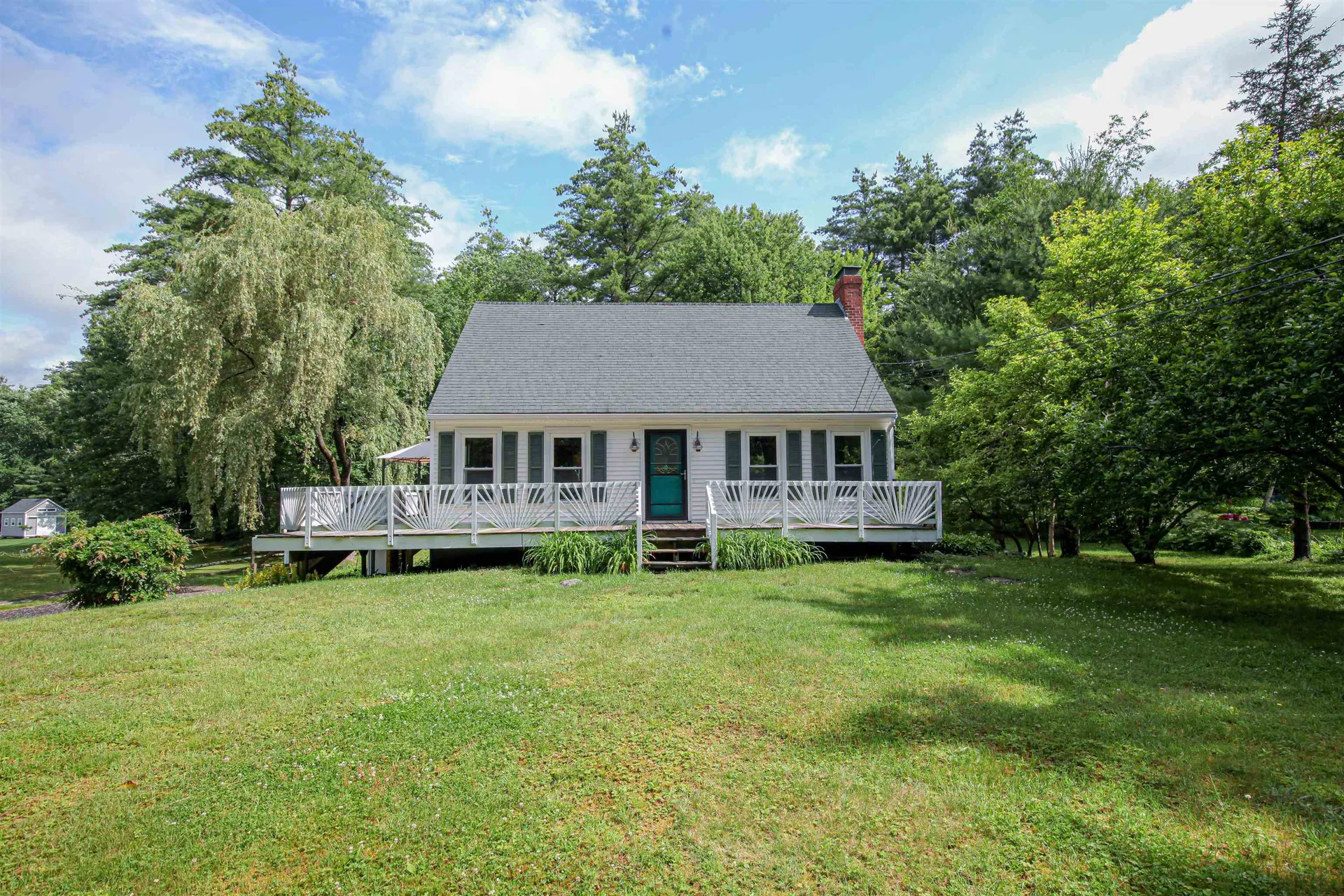 178 Warner Hill Road Derry NH 03038