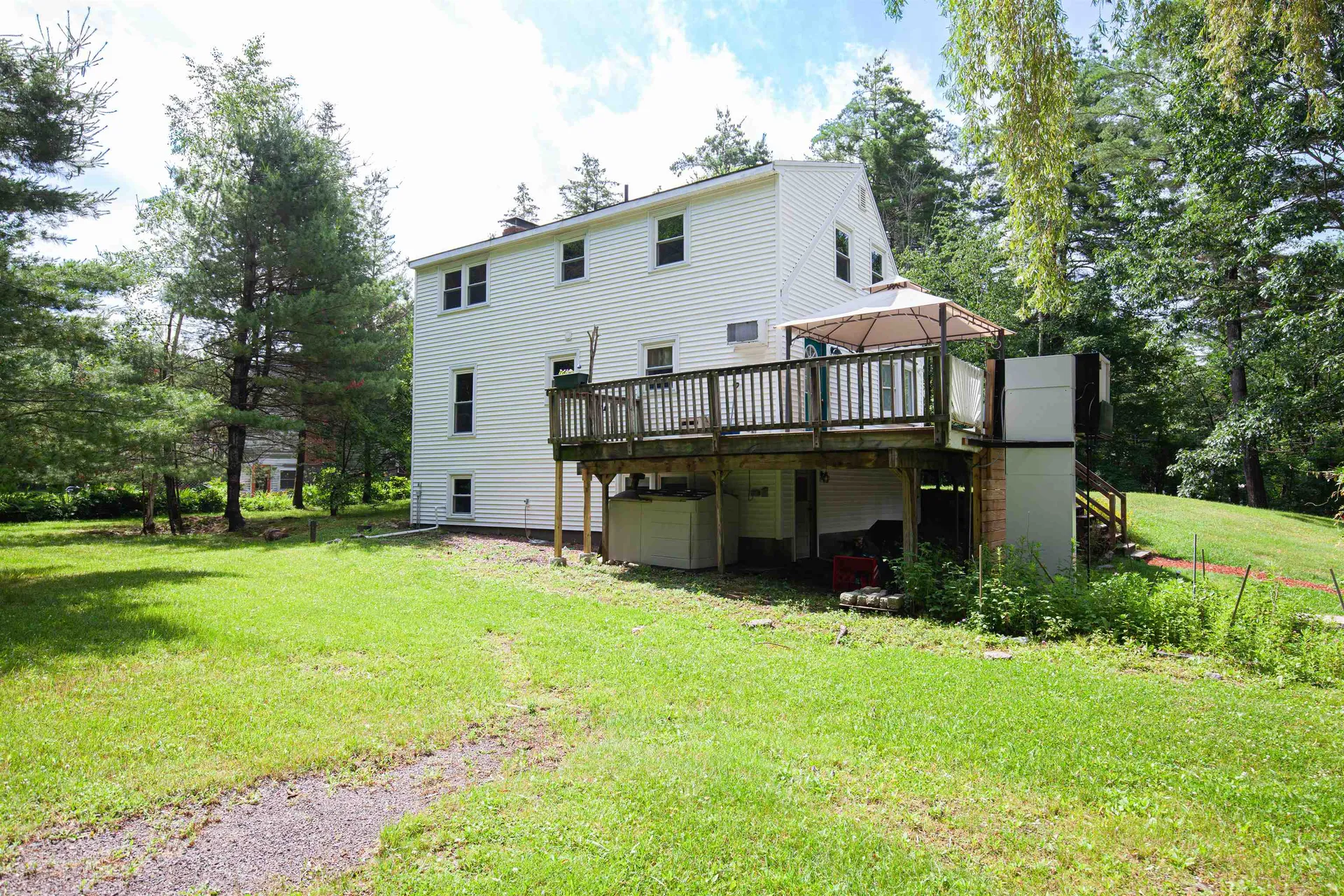 178 Warner Hill Road Derry NH 03038