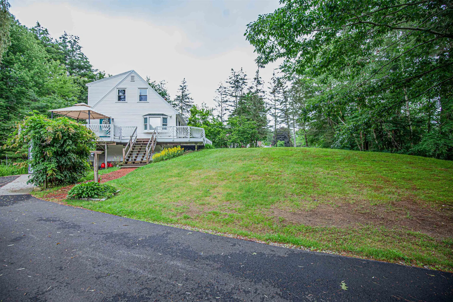 178 Warner Hill Road Derry NH 03038