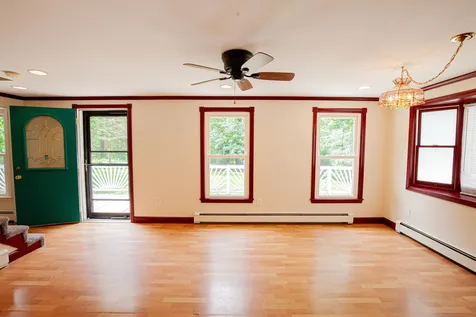 178 Warner Hill Road Derry NH 03038