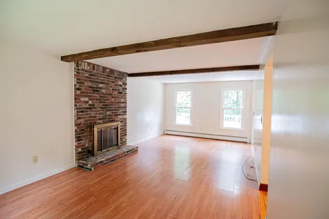 178 Warner Hill Road Derry NH 03038