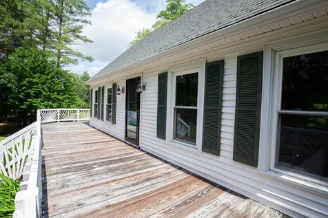 178 Warner Hill Road Derry NH 03038