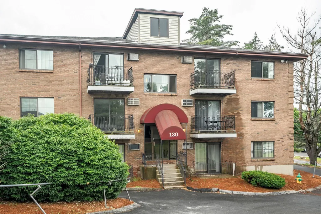 130 Mammoth Road Hooksett NH 03106