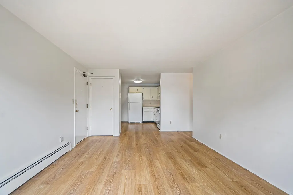 130 Mammoth Road Hooksett NH 03106