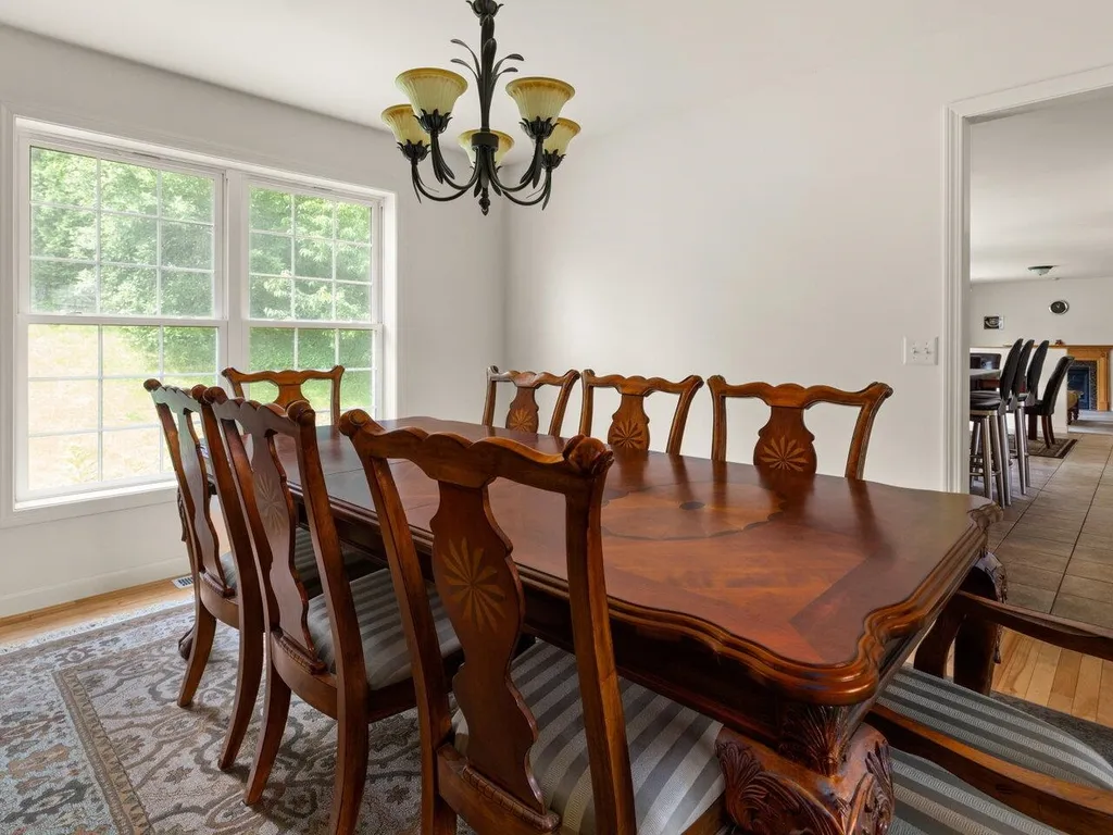 29 Dairy Lane South Burlington VT 05403