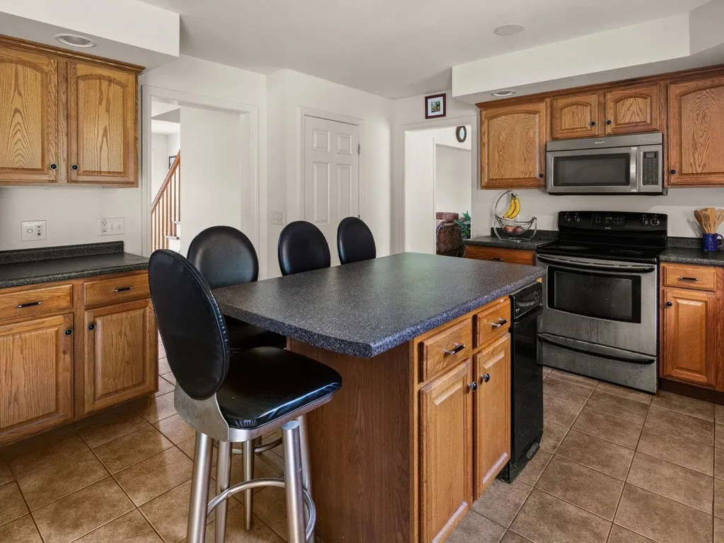 29 Dairy Lane South Burlington VT 05403