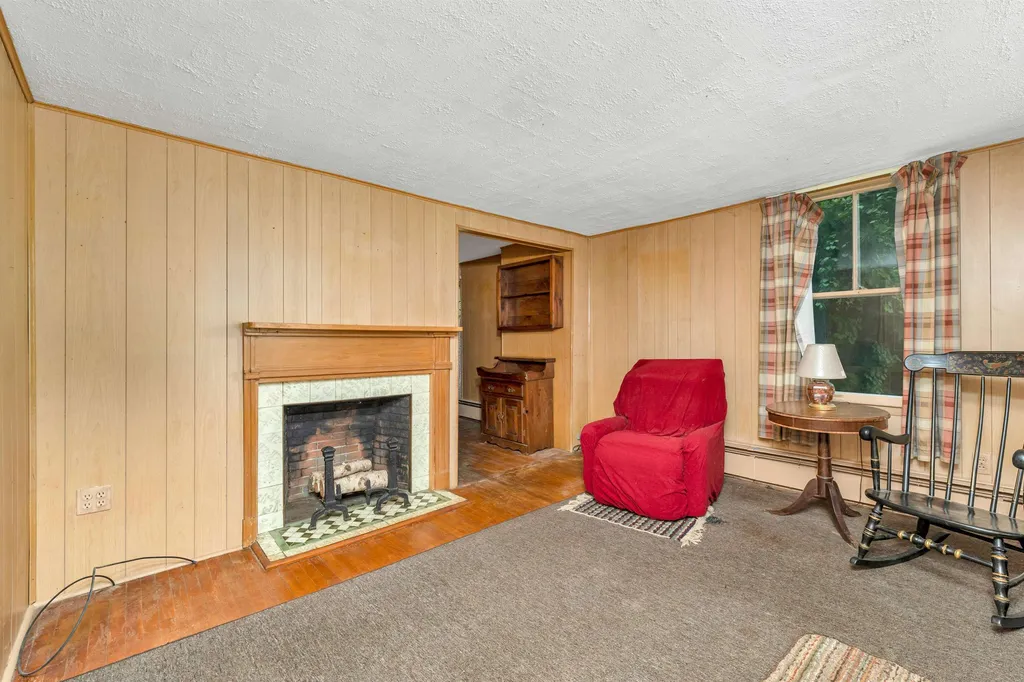 36 Concord Hill Road Pittsfield NH 03263