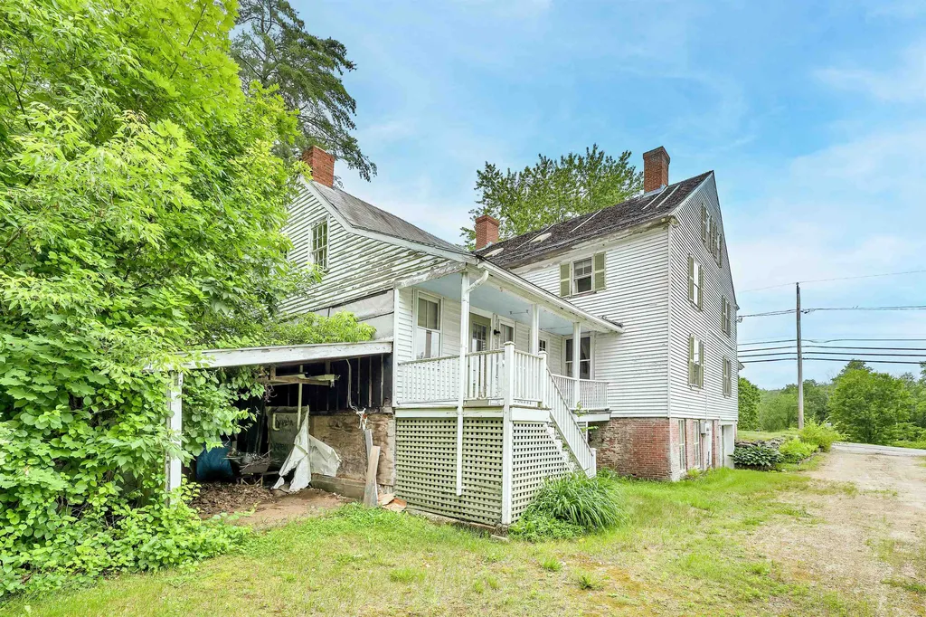 36 Concord Hill Road Pittsfield NH 03263
