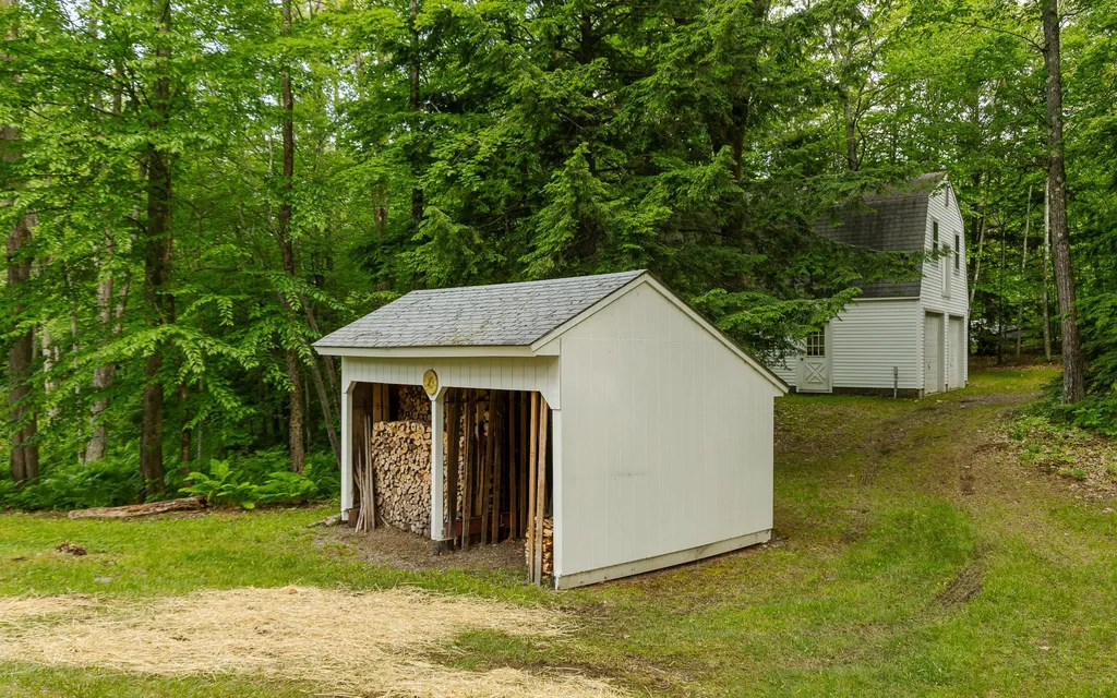 930 Glebe Road Westmoreland NH 03467