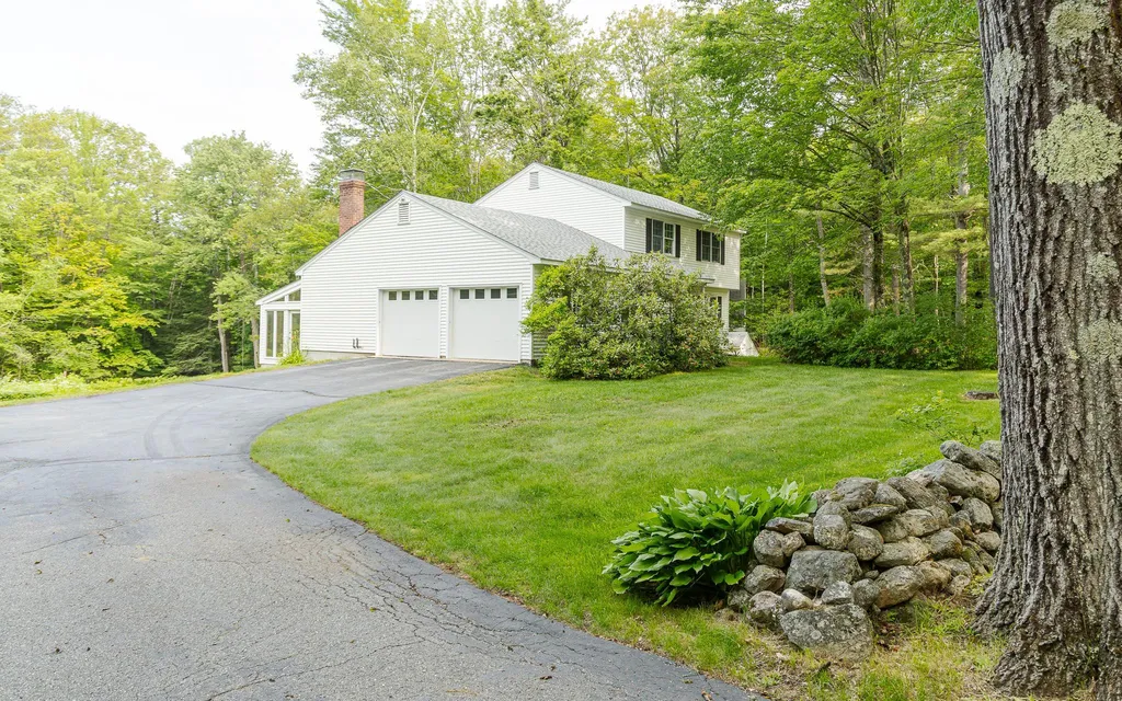 930 Glebe Road Westmoreland NH 03467