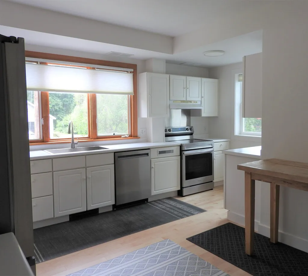38 Auburn Street Concord NH 03301