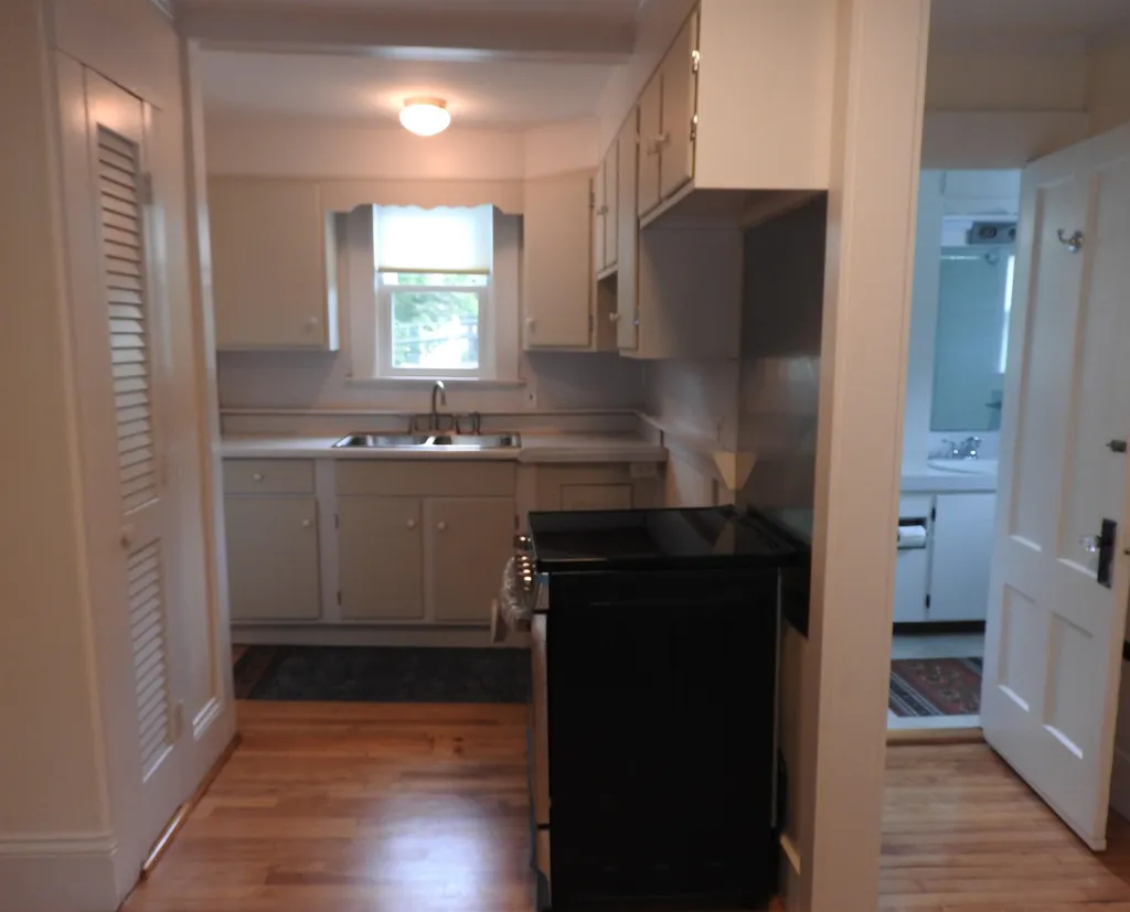 38 Auburn Street Concord NH 03301