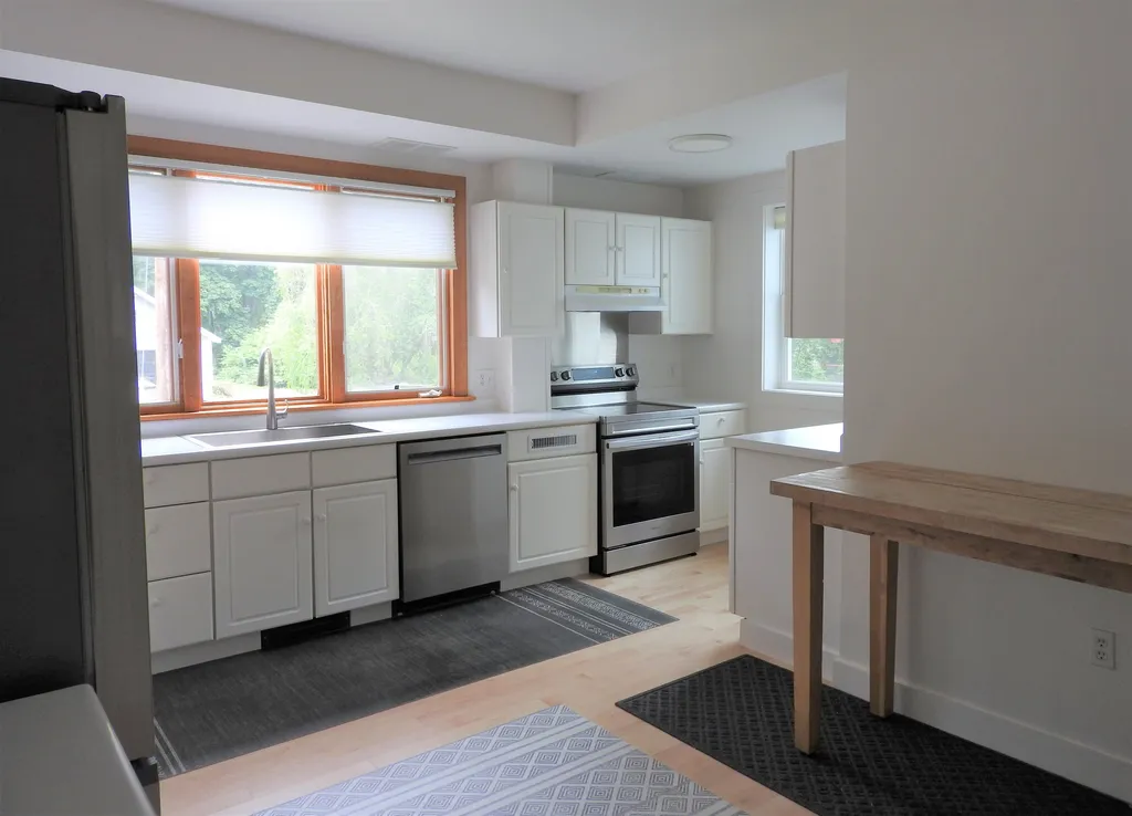 38 Auburn Street Concord NH 03301