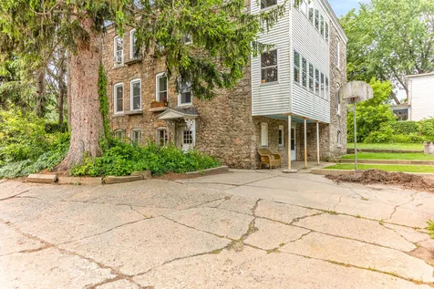 30 Rosedale Avenue Manchester NH 03103