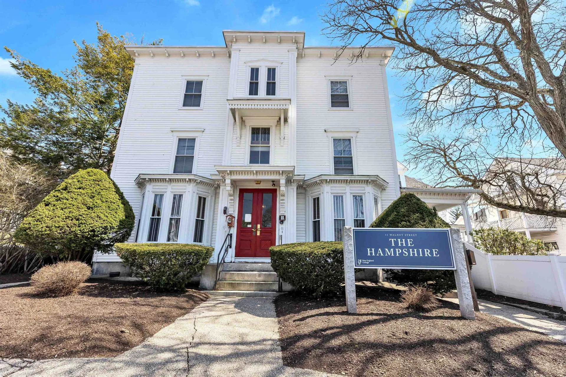 11 Walnut Street Manchester NH 03104