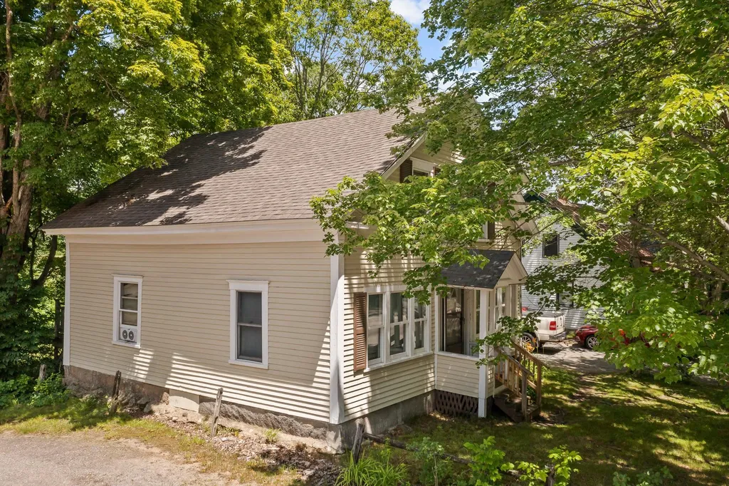 200 Pleasant Street Bristol NH 03222