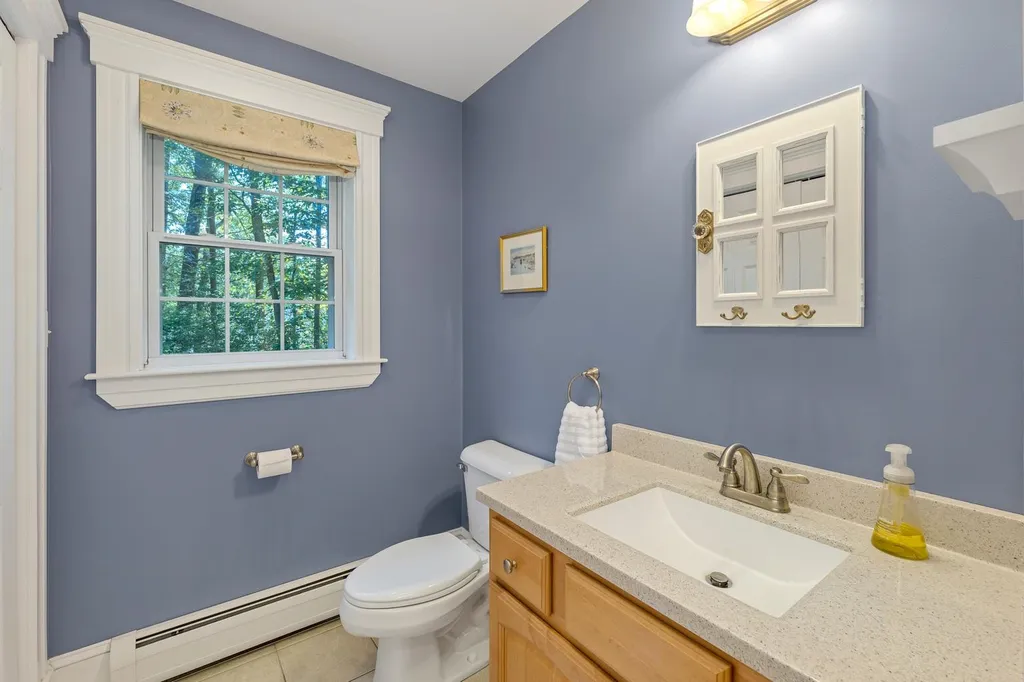 75 Newmarket Road Durham NH 03824