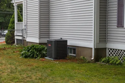 25 Wild Indigo Lane Manchester NH 03109