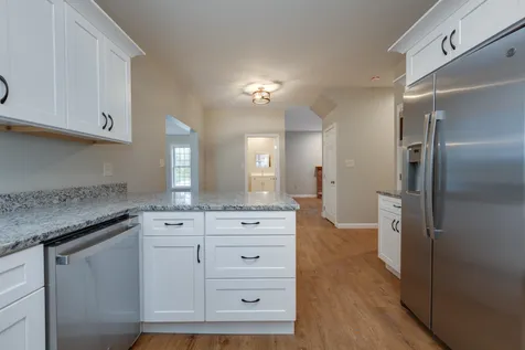 25 Wild Indigo Lane Manchester NH 03109