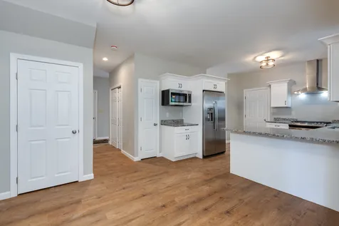 25 Wild Indigo Lane Manchester NH 03109